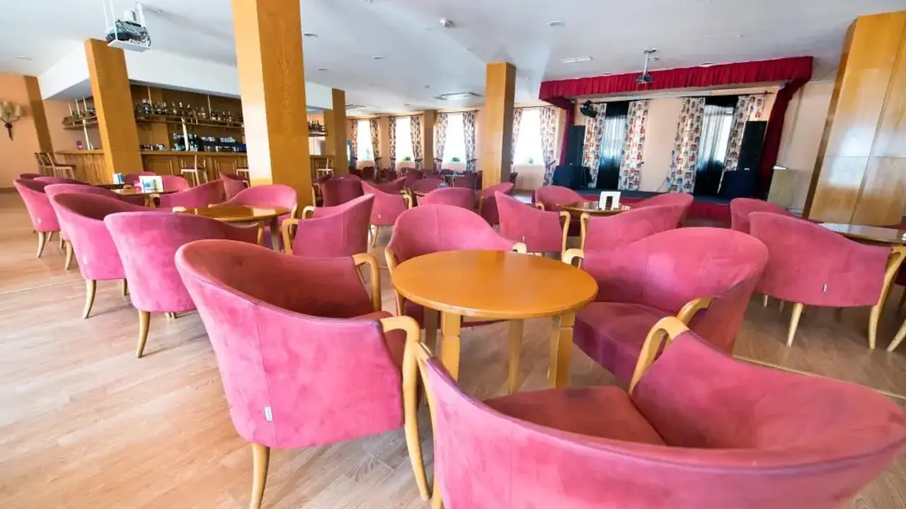 HOTEL BAHIA TROPICAL