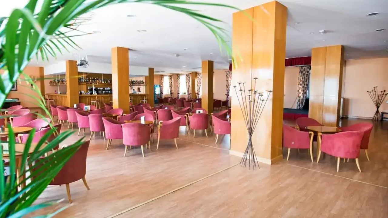 HOTEL BAHIA TROPICAL