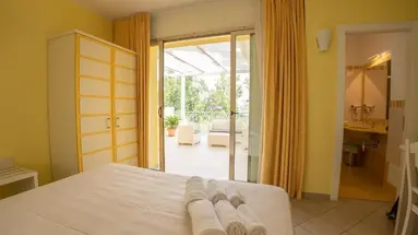 Hotel Baia di Trainiti