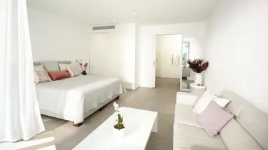 Hotel Baobab Suites