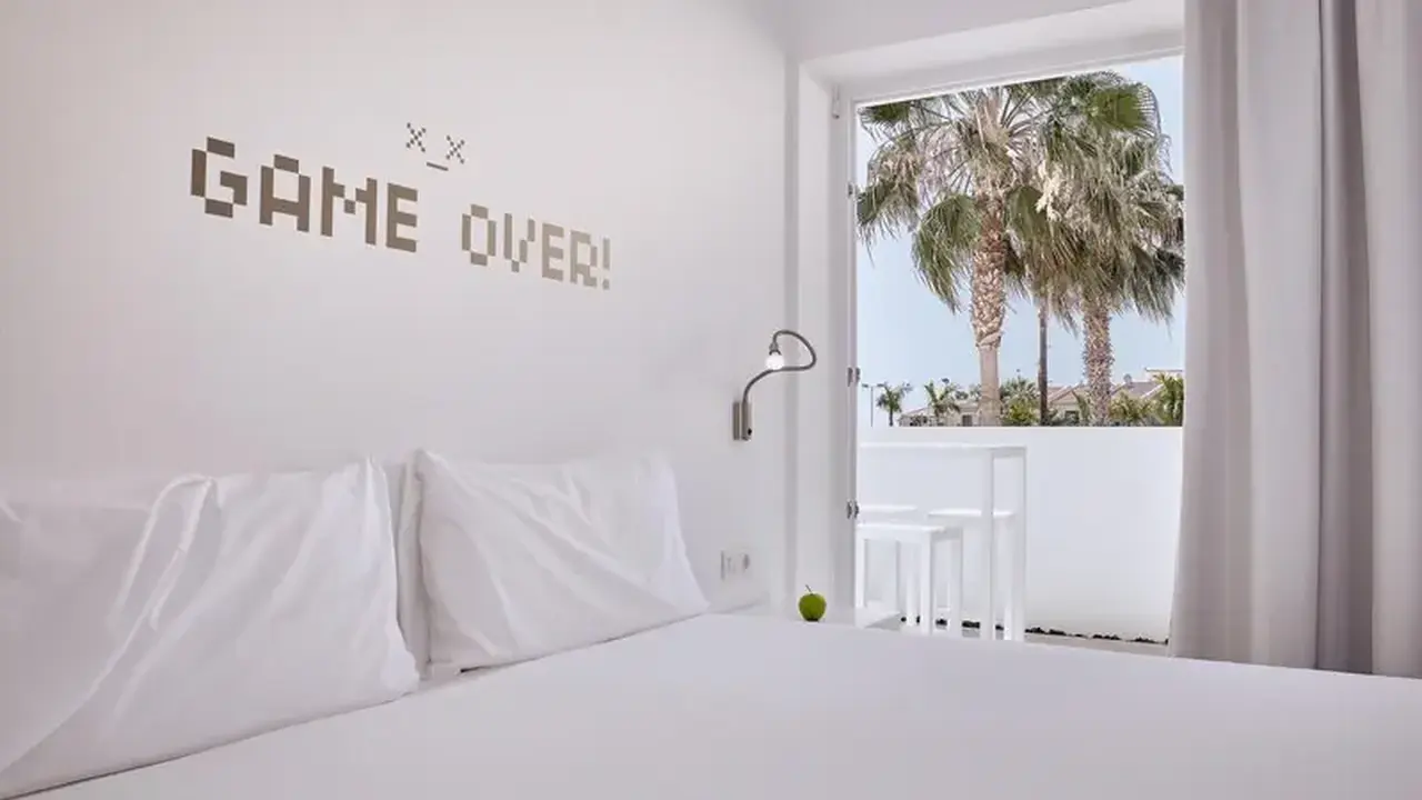 Hotel Baobab Suites