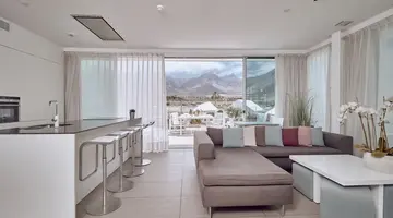 Hotel Baobab Suites