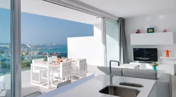 Hotel Baobab Suites