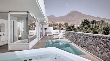 Hotel Baobab Suites