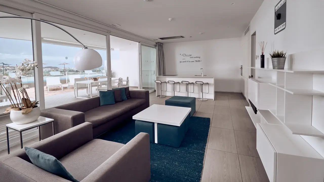 Hotel Baobab Suites