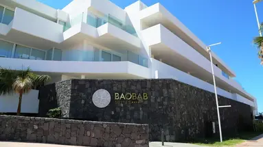 Hotel Baobab Suites