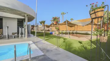 Hotel Baobab Suites