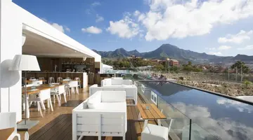 Hotel Baobab Suites