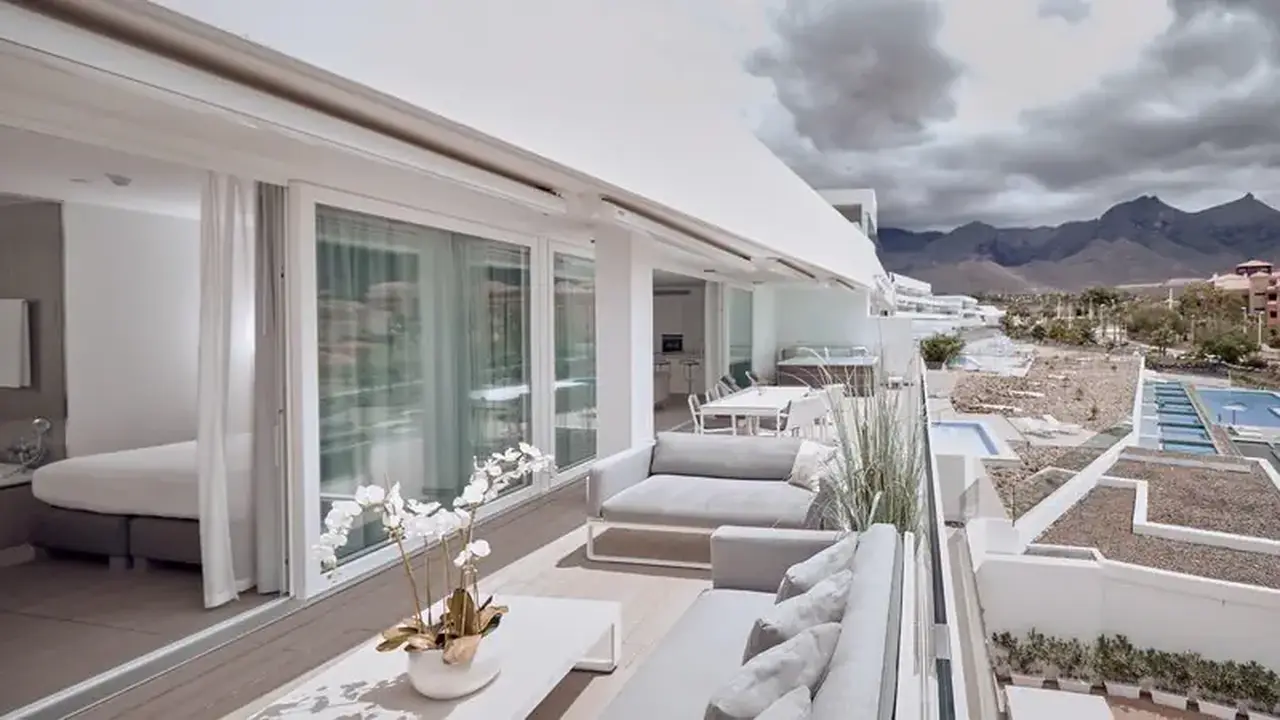 Hotel Baobab Suites