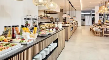 Hotel Baobab Suites