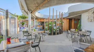 Hotel Baobab Suites