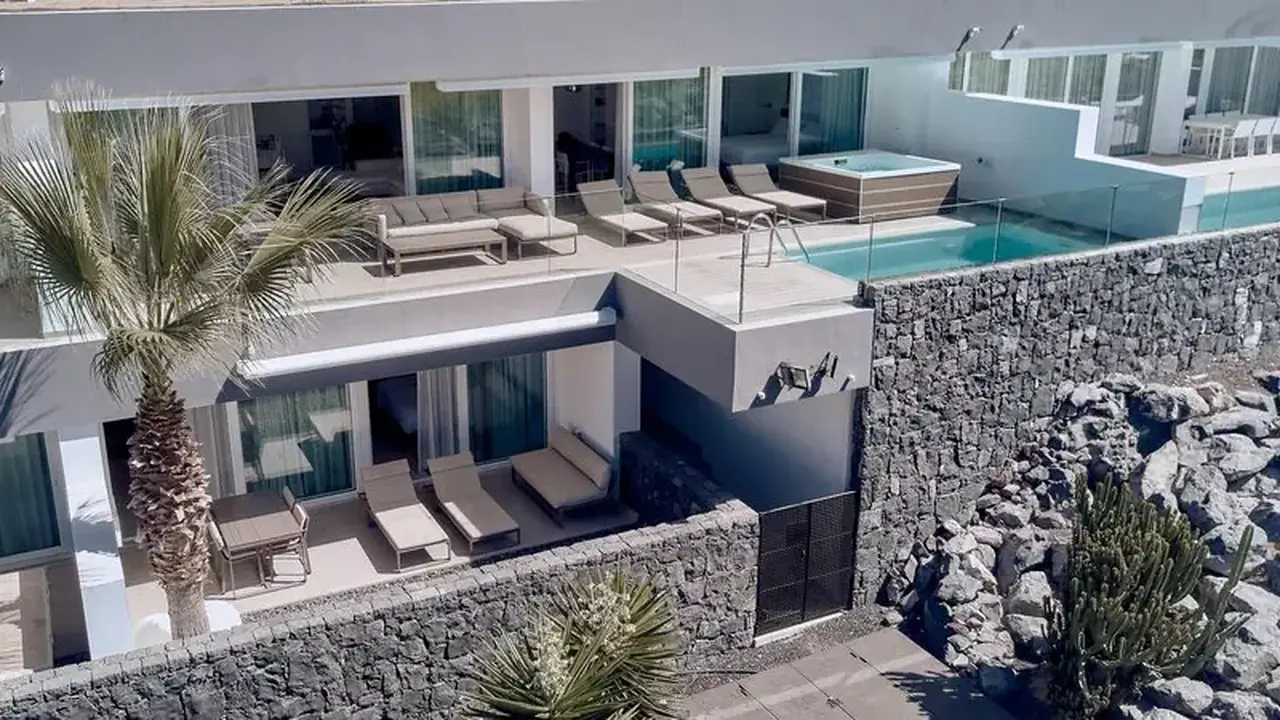 Hotel Baobab Suites