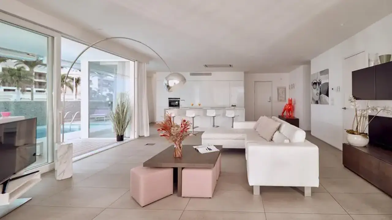 Hotel Baobab Suites