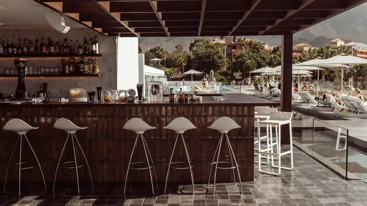 Hotel Baobab Suites