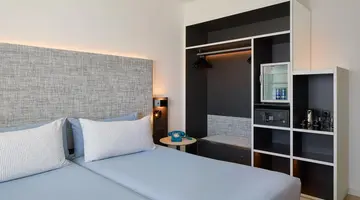 Hotel Barcelona Apolo affiliated by Meliá