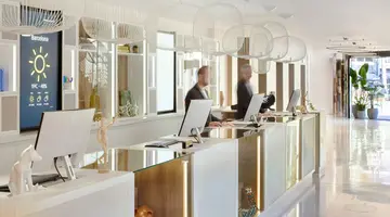 Hotel Barcelona Apolo affiliated by Meliá