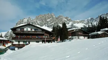 Hotel Barisetti