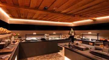 Hotel Basur