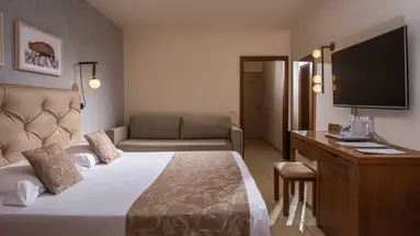 .HOTEL BELLA BEACH
