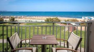 .HOTEL BELLA BEACH