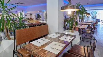 HOTEL BELLEVUE CLUB