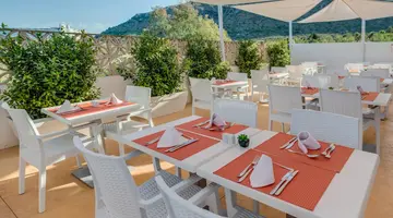 HOTEL BELLEVUE LAGOMONTE