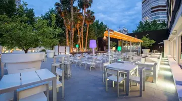 Hotel Belroy