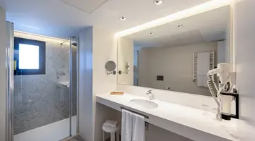Hotel Belroy