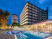 Hotel Belroy