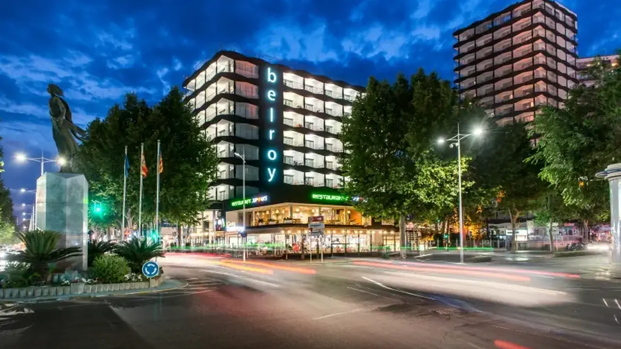 Hotel Belroy