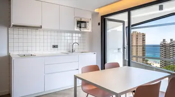 Hotel Belroy