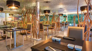 Hotel Belroy