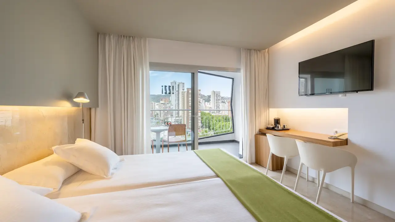 Hotel Belroy