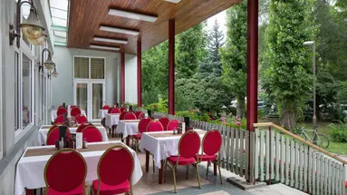HOTEL BENCZUR