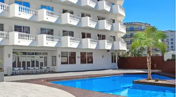 HOTEL BERNAT II
