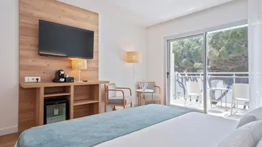 HOTEL BEST TERRAMARINA