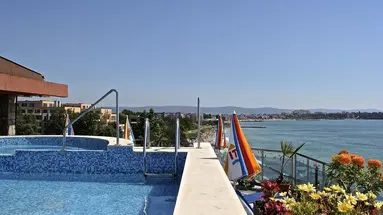 HOTEL BIJOU