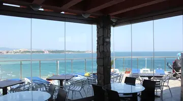 HOTEL BIJOU