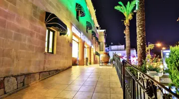 HOTEL BLEU NUIT