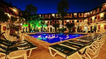 HOTEL BLEU NUIT