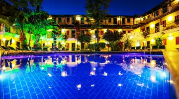HOTEL BLEU NUIT