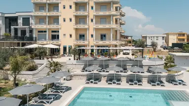 Hotel Blue Moon (PKT)