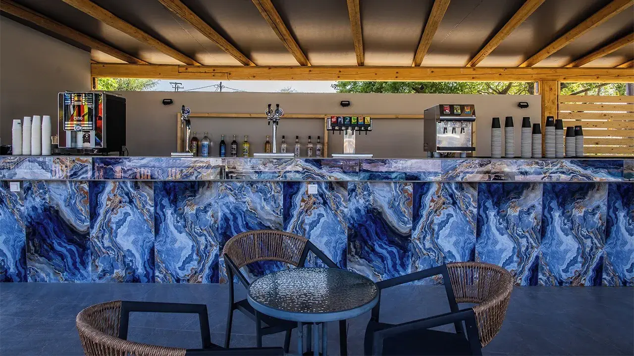 Hotel Blue Waters