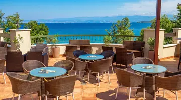 Hotel Blue Waves Resort