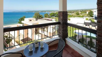 Hotel Blue Waves Resort