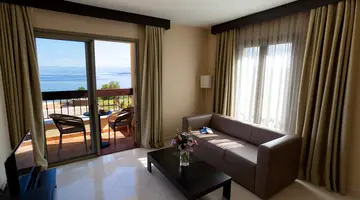 Hotel Blue Waves Resort