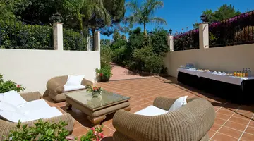 HOTEL BLUEBAY BANUS