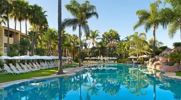 HOTEL BLUEBAY BANUS