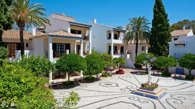 HOTEL BLUEBAY BANUS