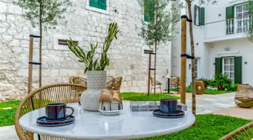 Hotel Brattia - Adults Only